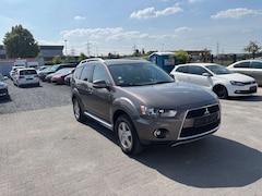 Bild des Angebotes Mitsubishi Outlander 4WD*LEDER*NAVI*4X4 ALLRAD*TOP ZUSTAND*