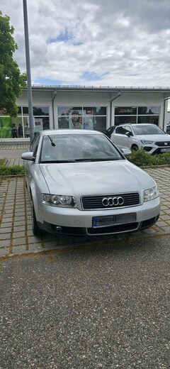 Bild des Angebotes Audi A4 2.0