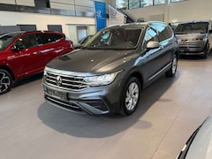 Bild des Angebotes VW Tiguan Allspace 2.0 TDI DSG AID/LED/HUD/KAM/AHK