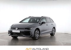 Bild des Angebotes VW Golf Variant Golf VIII Variant 1.5 eTSI DSG R-Line BLACK ST.
