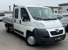 Bild des Angebotes Peugeot Boxer PRITSCHE DOKA "2.HAND+LANG+7-SITZER+AHK"