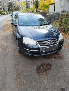Bild des Angebotes VW Jetta 1.6 FSI Comfortline