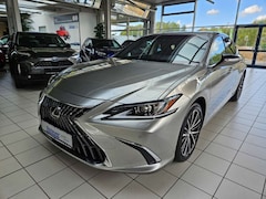 Bild des Angebotes Lexus ES 300 h Business Line Leder Schiebedach Navi ele