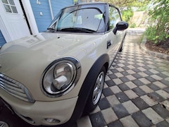 Bild des Angebotes MINI Cooper D Cabrio Cooper D   Leder/Klimaanlage/Automatic