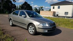 Bild des Angebotes Skoda Octavia Octavia 1.6 FSI Ambiente