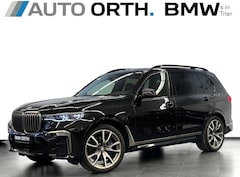 Bild des Angebotes BMW X7 X7 M50i SKY-LOUNGE ST.HZG SITZKLIMA B&W AHK 22"