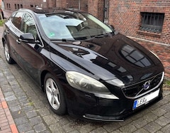Bild des Angebotes Volvo V40 V40 D2 Powershift Momentum