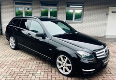 Bild des Angebotes Mercedes-Benz C 250 AMG Paket Avantgarde Leder Navi AHK