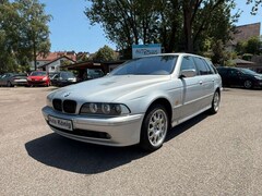 Bild des Angebotes BMW 525 i Exclusive Touring*KLIMAAUT*SSD*NAVI*PDC*