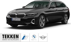 Bild des Angebotes BMW 530 d xDrive Luxury Line Touring D A Park-Assistent
