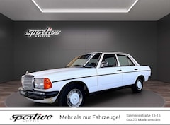 Bild des Angebotes Mercedes-Benz 230 W123