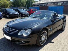 Bild des Angebotes Mercedes-Benz SLR R230 SL500 V8 Nav 2xPDC KeylessGo 19Zoll Tüv Neu