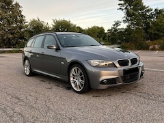 Bild des Angebotes BMW 320 320d xDrive DPF Touring Aut.