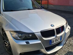 Bild des Angebotes BMW 320 320d Eletta
