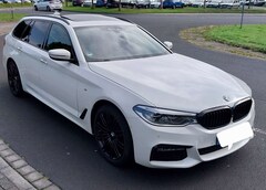 Bild des Angebotes BMW 530 xDrive|19“|H-UP|PANO|M SPORT|AHK|360°|Stand-Hei