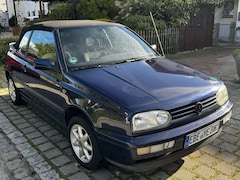 Bild des Angebotes VW Golf Cabriolet Cabrio 1.8 Pink Floyd