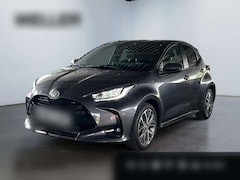 Bild des Angebotes Toyota Yaris Hybrid 130 1.5 Style Plus *LED*CAM*CarPlay*