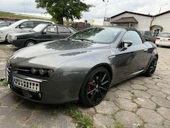 Bild des Angebotes Alfa Romeo Spider Spider 2.2 JTS 16V (939)