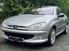 Bild des Angebotes Peugeot 206 206 CC CC 110 Quiksilver