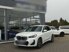 Bild des Angebotes BMW X1 xDrive30 M Sportp. ACC+°AHK°HUP+Harm.Kardon