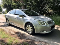 Bild des Angebotes Toyota Avensis 1.8 Benzin 27 000 km