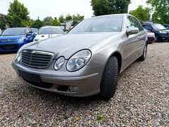 Bild des Angebotes Mercedes-Benz E 240 E -Klasse Lim. E 240-AUTO-TÜV10/25-KLIMA