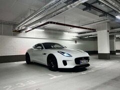 Bild des Angebotes Jaguar F-Type P300 COUPE SCHECKHEFT PANO 10ZOLLNAVI 20ZOLL 8FACH