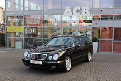 Bild des Angebotes Mercedes-Benz E 430 T Avantgarde BOSE SD Comand AMG 18 Zoll