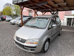 Fiat Idea 1.2 16V Active wenig Km Rentner Fahrzeug