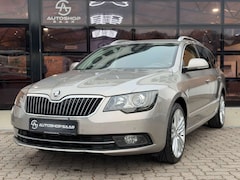 Bild des Angebotes Skoda Superb Combi Elegance PANO/AUTOMATIK/LEDER