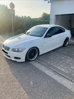 Bild des Angebotes BMW 325 325i Coupe M Sport Edition