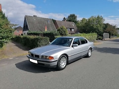 Bild des Angebotes BMW 730 i V8 Manual*TÜV Neu*Klima*lückenlos Service!