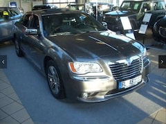 Bild des Angebotes Lancia Thema Platinum 3.0 V6 Multijet *Navi*Leder*Pano* Voll*