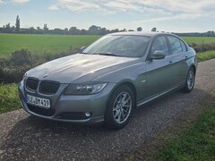 Bild des Angebotes BMW 318 318d DPF Aut. Package Comfort