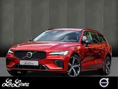 Bild des Angebotes Volvo V60 T6 AWD Plus Dark NP: 72.200,-//BLIS/HK/ACC