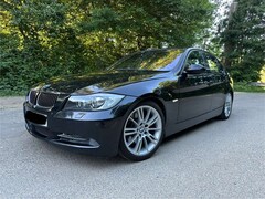 Bild des Angebotes BMW 330 330i xDrive Individual