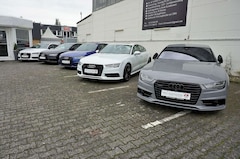 Bild des Angebotes Mercedes-Benz CLS 500 4M *SITZKLIMA *STANDHEIZUNG *S-DACH *H&K