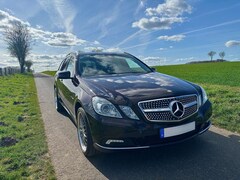 Bild des Angebotes Mercedes-Benz E 500 T 7G-TRONIC Elegance