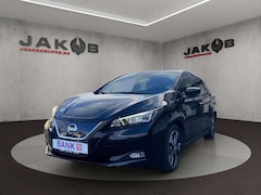 Bild des Angebotes Nissan Leaf TEKNA 40kWh Batterie +LED+WINTERPAKET 110 kW (1...