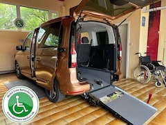 Bild des Angebotes VW Caddy Goal Rollstuhlrampe Kam digCo Nav 17" Parkassist