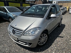 Bild des Angebotes Mercedes-Benz A 170 A 170 ELEGANCE *KLIMAANLAGE / ALLWETTERREIFEN / SITZHEIZUNG/ NAVI / TÜV NEU*