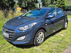 Hyundai i30 i30 Diesel blue 1.6 CRDi Classic