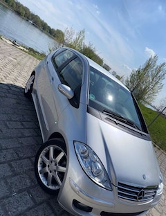 Bild des Angebotes Mercedes-Benz A 200 CDI Autotronic  DPF Polar Star Xenon SHZ AHK Klima