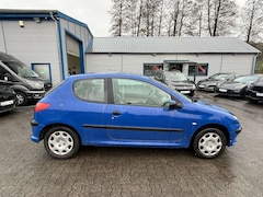 Bild des Angebotes Peugeot 206 1,2i Petit Filou, Servo