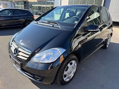 Bild des Angebotes Mercedes-Benz A 160 Classic Klima PDC 8-fach bereift!
