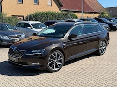 Bild des Angebotes Skoda Superb Combi 2.0 TDI L&K | ACC | Spur | Kamra |
