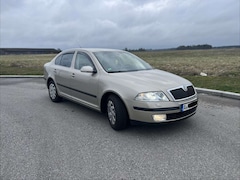 Bild des Angebotes Skoda Octavia 2.0 TDI DSG Elegance