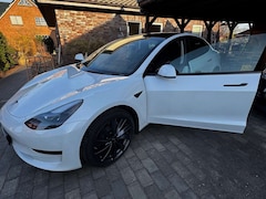 Bild des Angebotes Tesla Model 3 Model 3 Langstreckenbatterie Hinterradantrieb