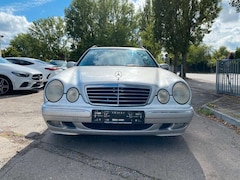Bild des Angebotes Mercedes-Benz E 240 T AVANTGARDE/Xenon/Schiebedach/Klima/Szhzg