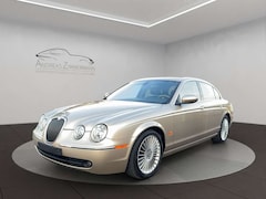 Bild des Angebotes Jaguar S-Type 3.0 V6 Executive TOPAZ-GOLD/BLACK!